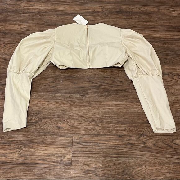 NWT The Brand Label Cropped Top Puffy Sleeve Blouse Cream Color Size XXL - Picture 16 of 16